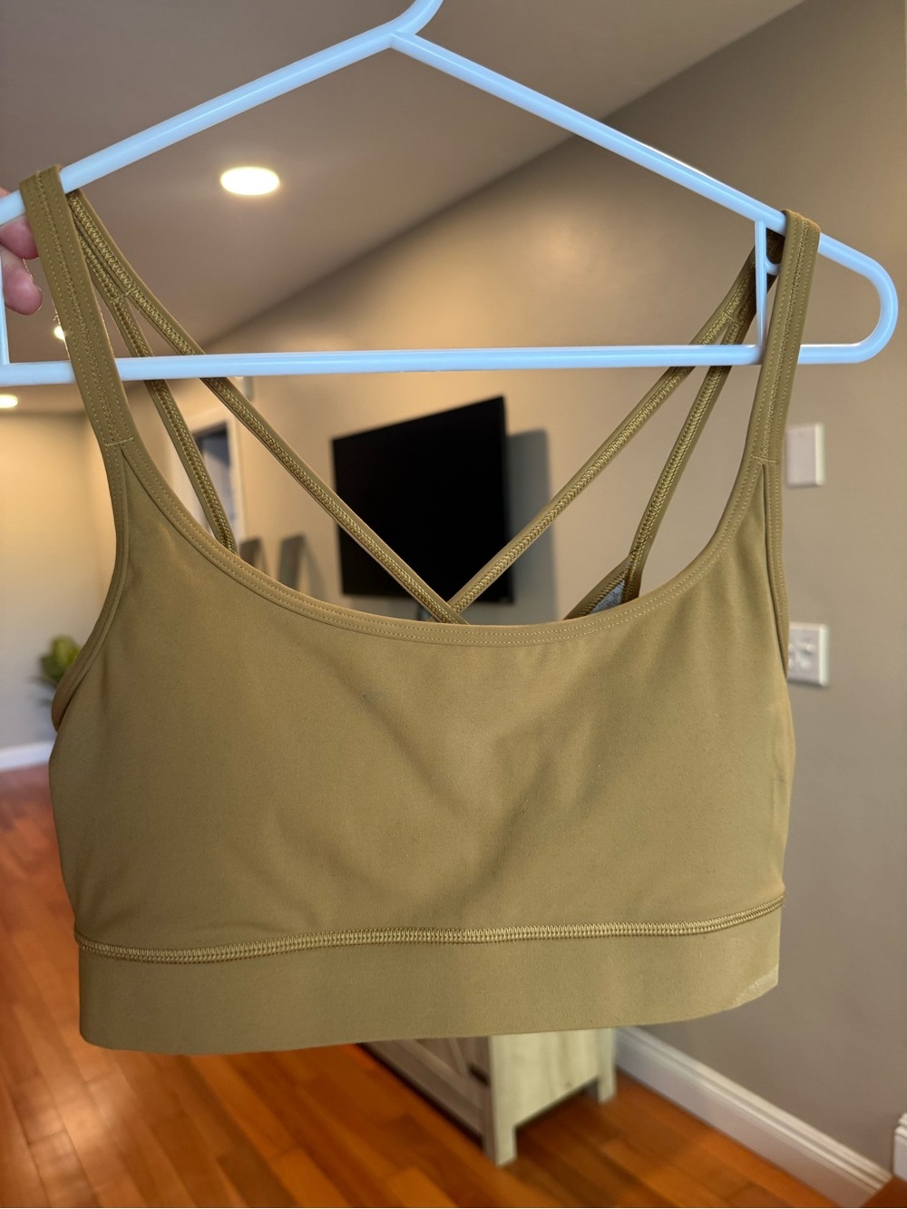 Vuori Mindset Bra in Dark Golden